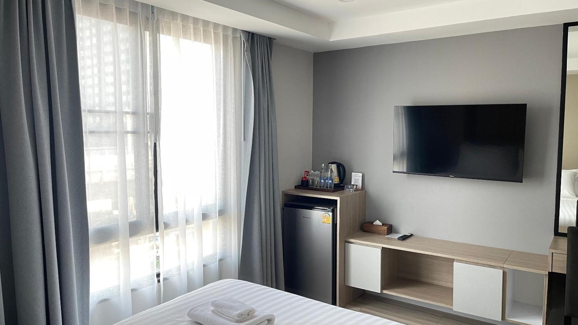 The Riski Hotel At Bangphlat Station Sha Bangkok Værelse billede